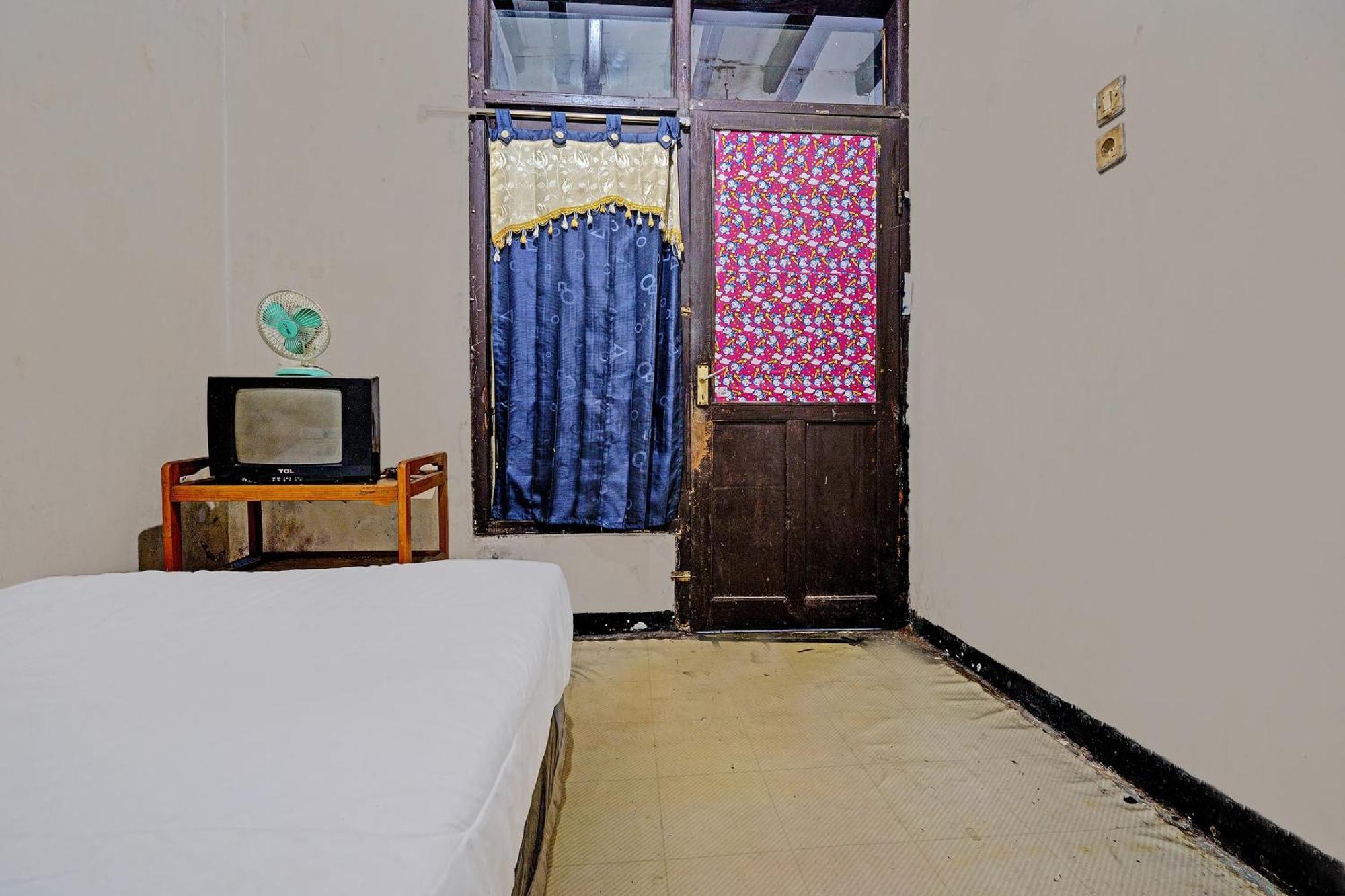 Hotel Oyo Life 92709 Kost Teras Cikapundung Syariah Bandung Exteriér fotografie